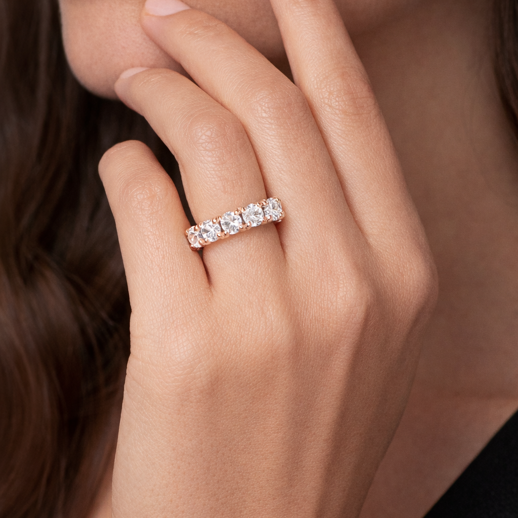 5 Stones Contemporary Eternity band model