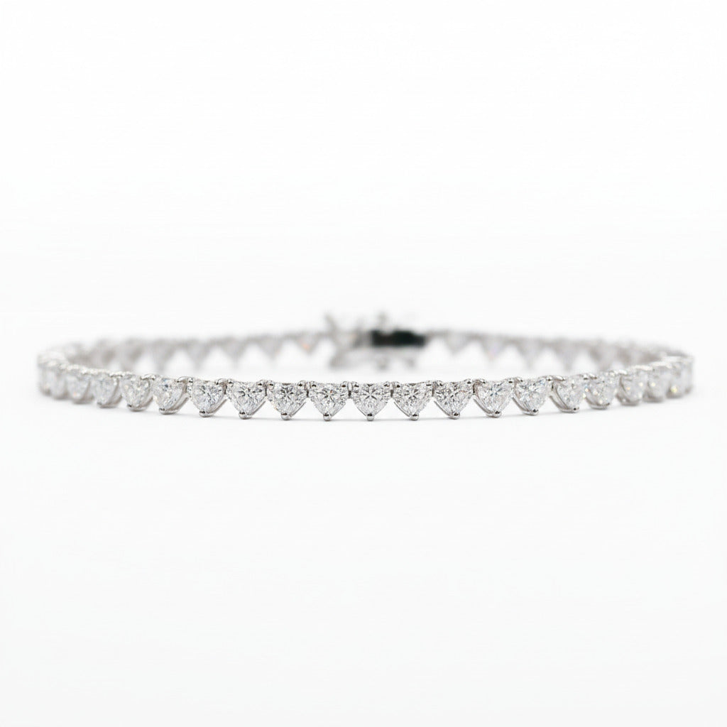 Diamond bracelet classic heart shape