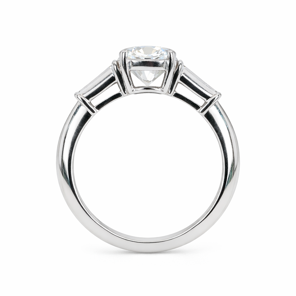 engagement ring with side baguettes view3
