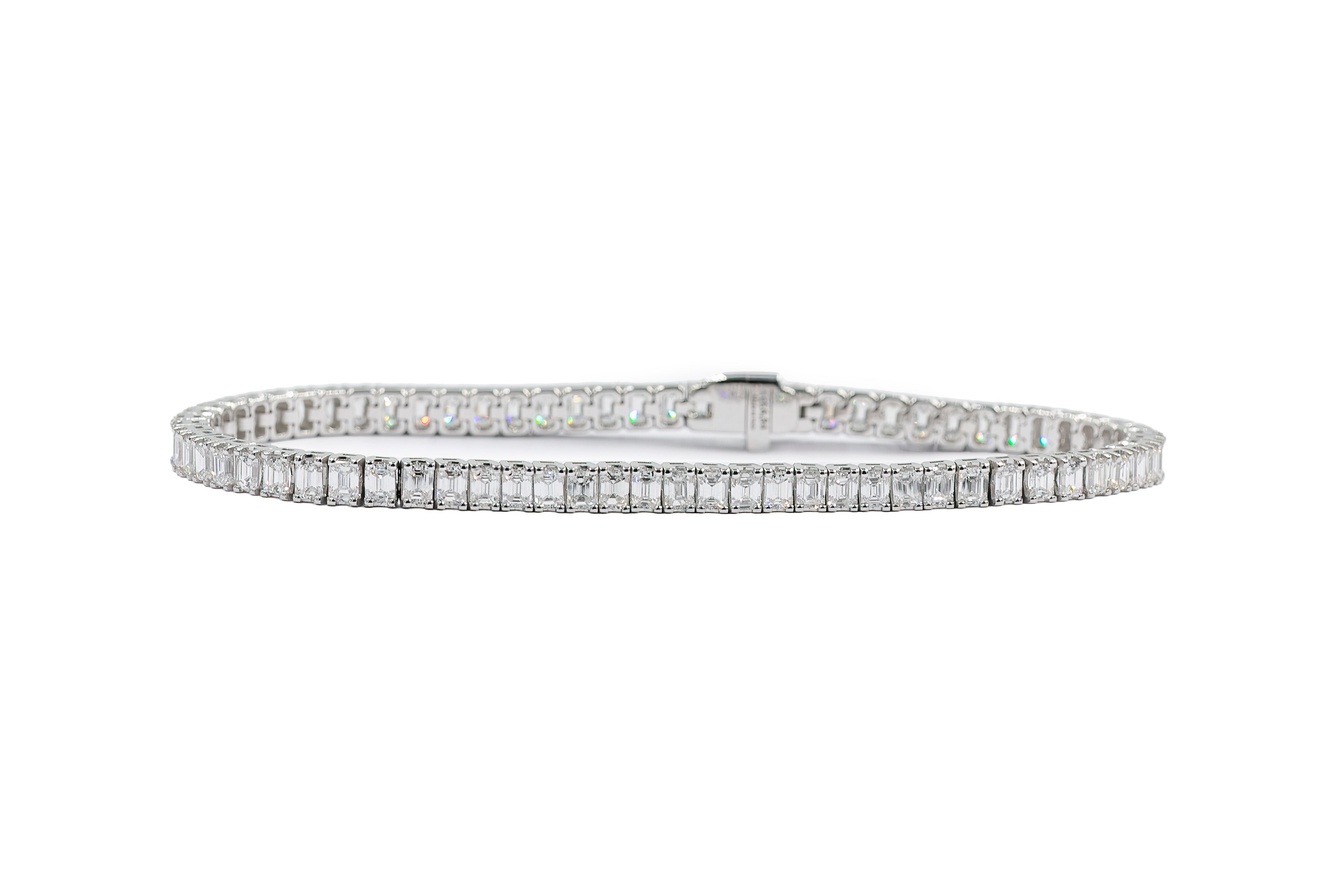 emerald cut Diamond bracelet on a white gold